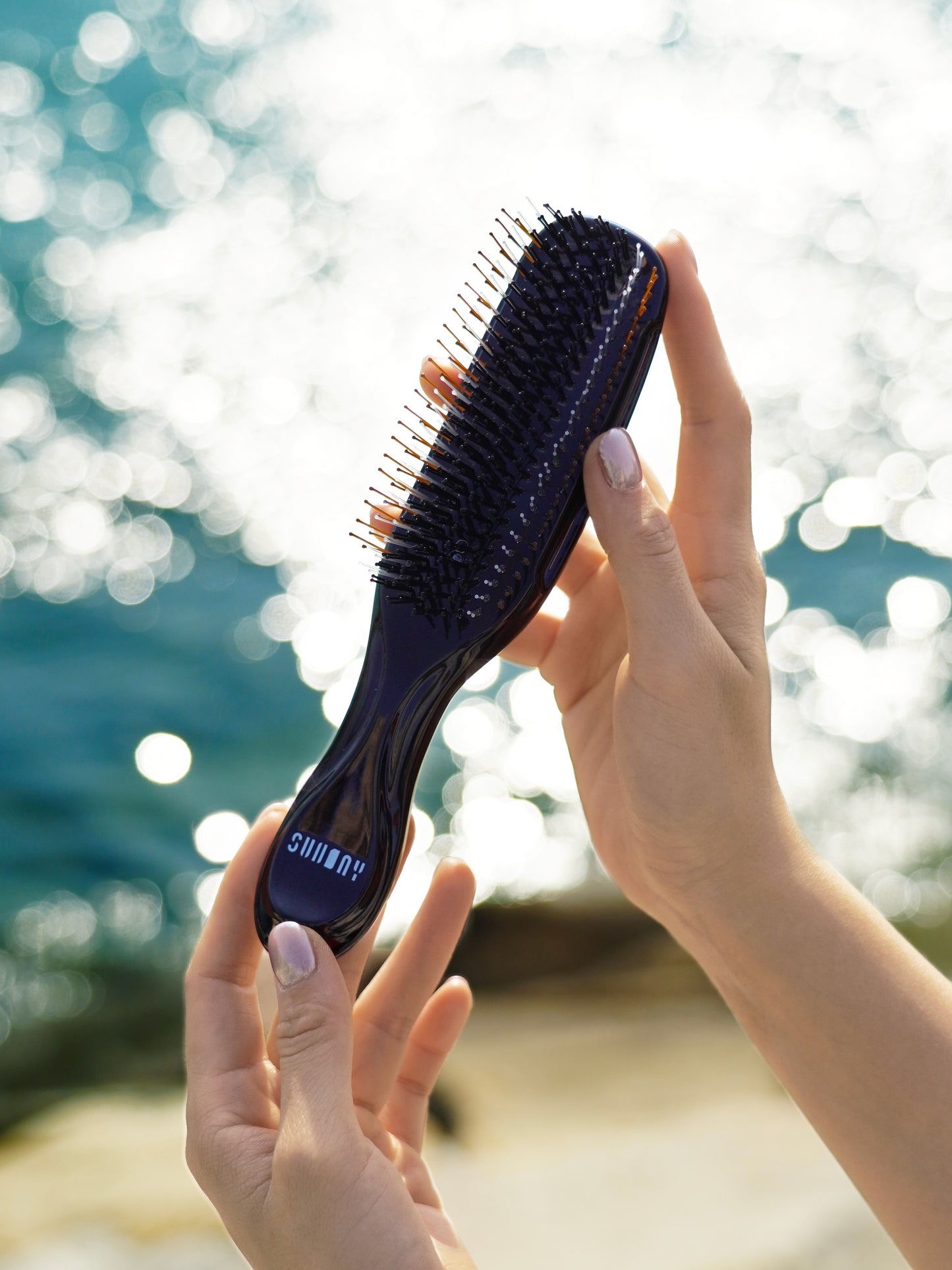 PIUSYIU GLOWING BRUSH