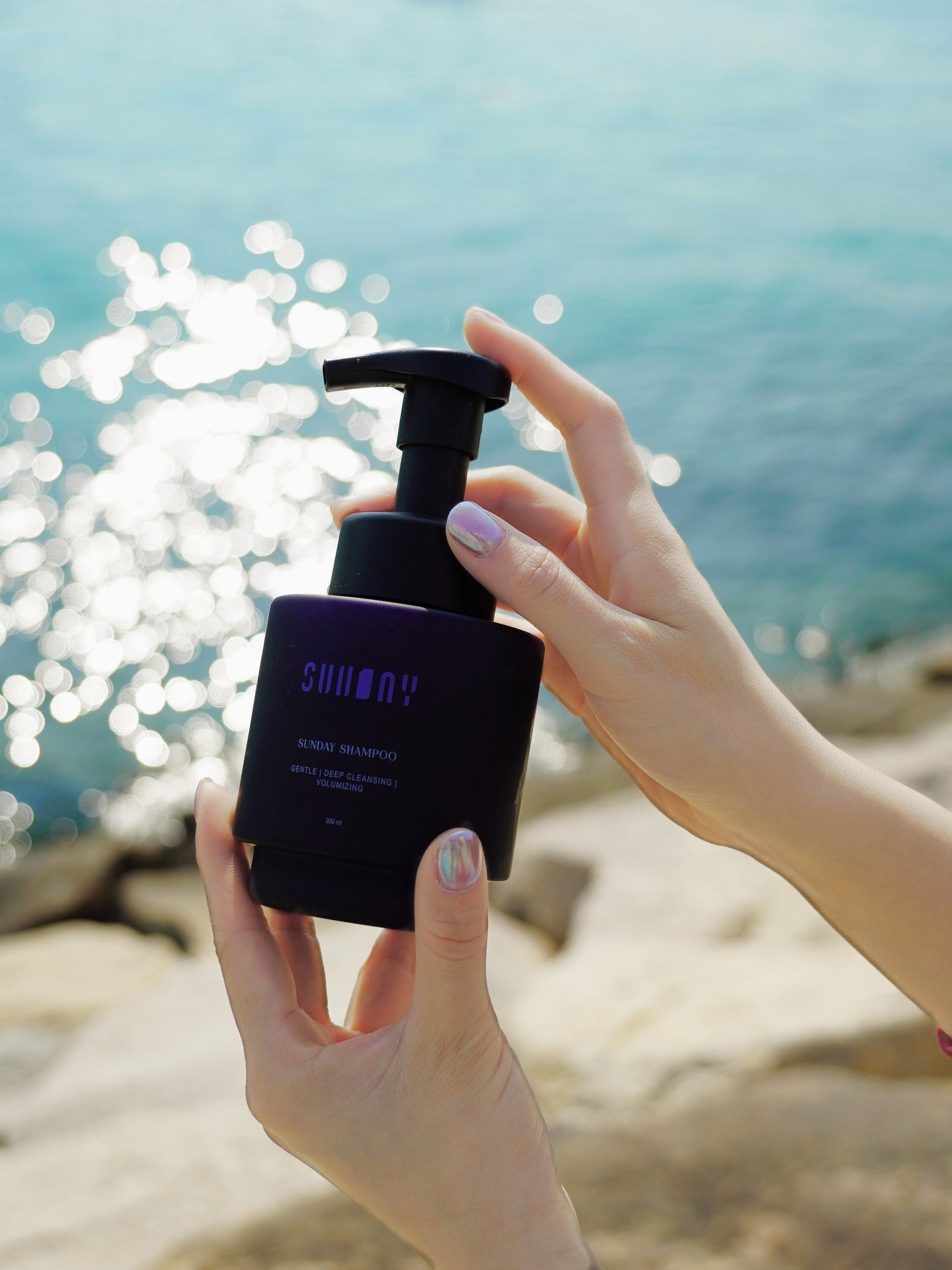 SUNDAY SHAMPOO